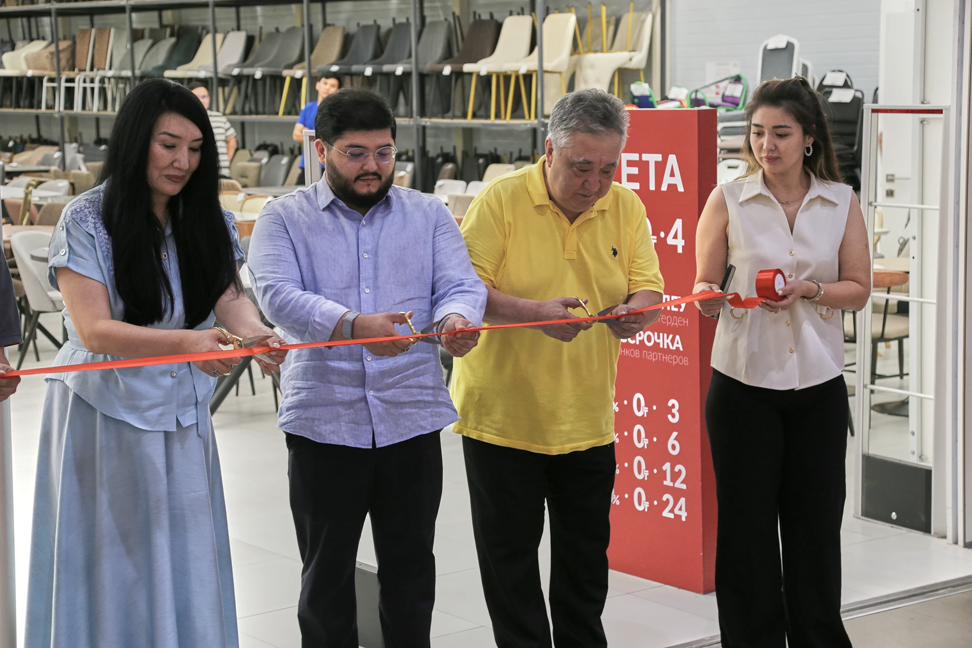 Фотография 2 с открытия магазина ZETA в Aport Mall West