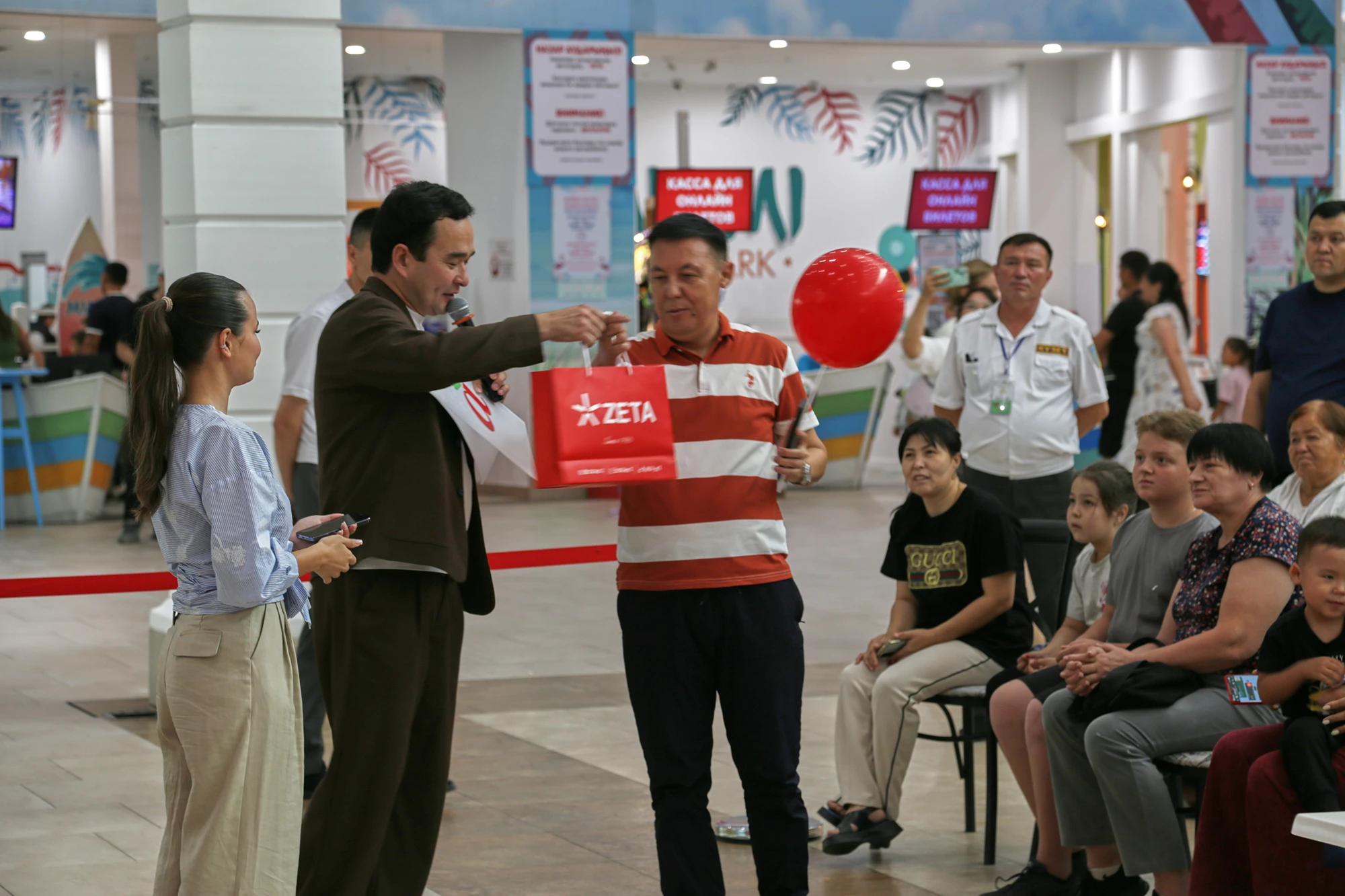 Фотография 20 с открытия магазина ZETA в Aport Mall West