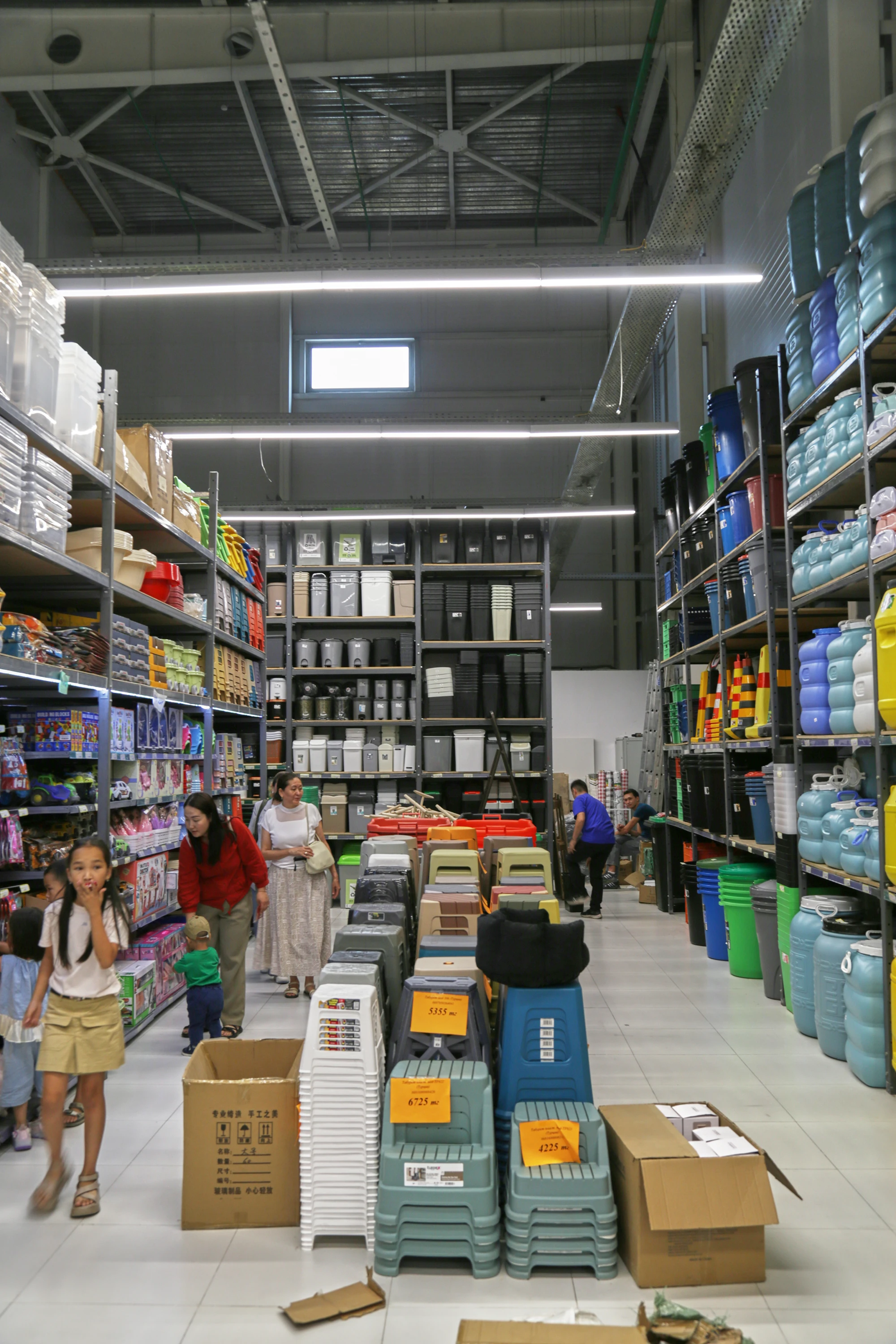 Фотография 29 с открытия магазина ZETA в Aport Mall West