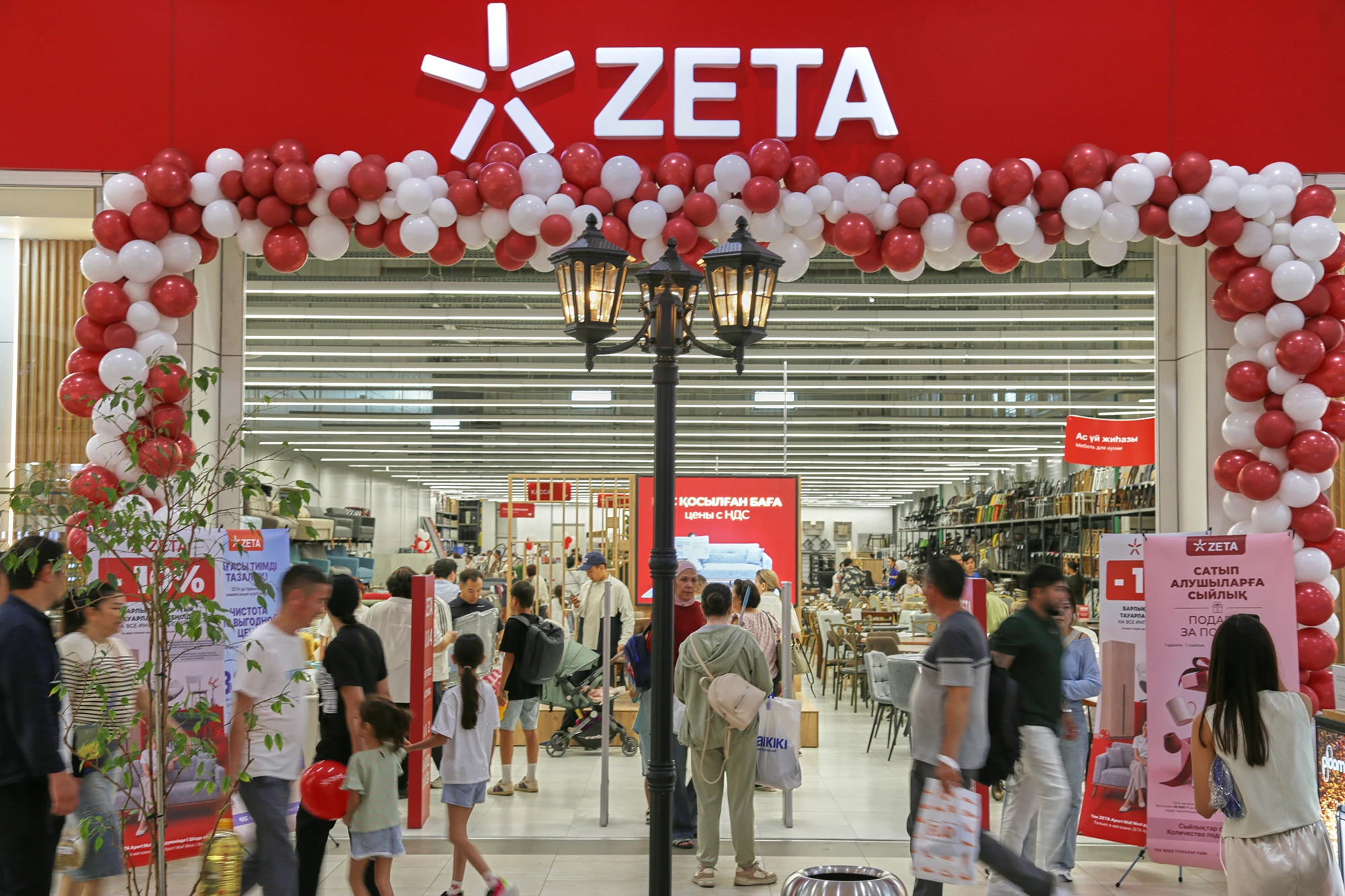 Фотография 4 с открытия магазина ZETA в Aport Mall West